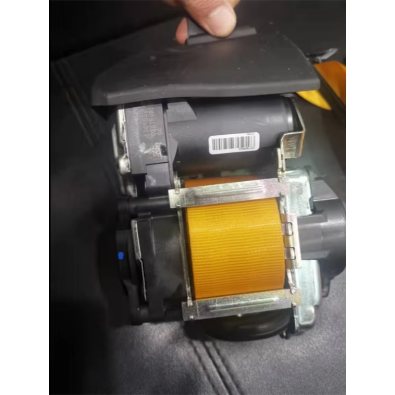 เข็มขัดนิรภัยรถยนต์ 32131500 อ - Volvo Car Accessories Xc60 บทวิจารณ์และราคา
